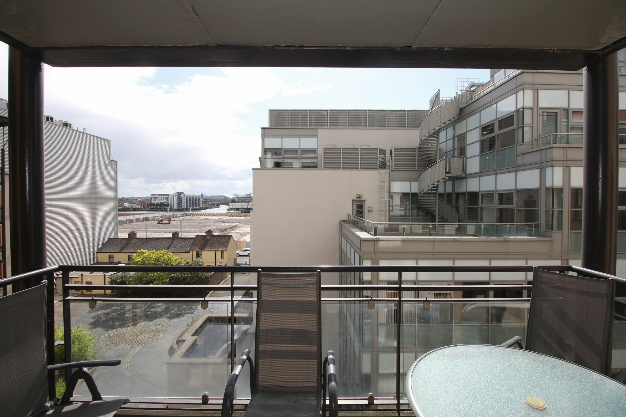 Point Village Modern Apartment 都柏林 外观 照片